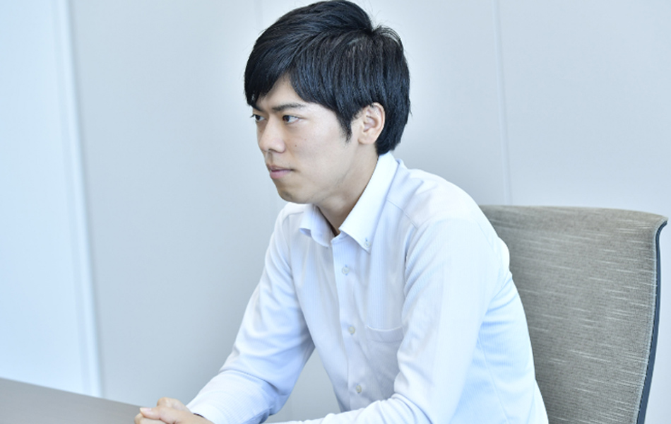 インタビュー中